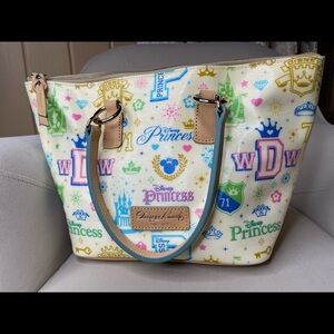 New! Disney Dooney & Bourke Princess Half 2013 marathon Run Shopper Tote Bag